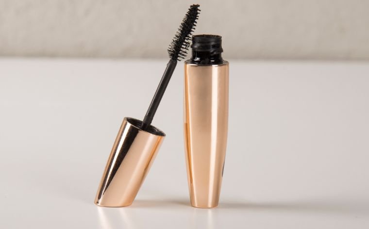 Tubing Mascara