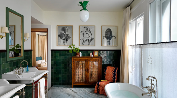 Aesthetic Appeal: How to Blend Style and Function in Your Bathroom Renovation